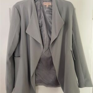 Philosophy Gray Blazer with Waterfall Collar and Relaxed Fit